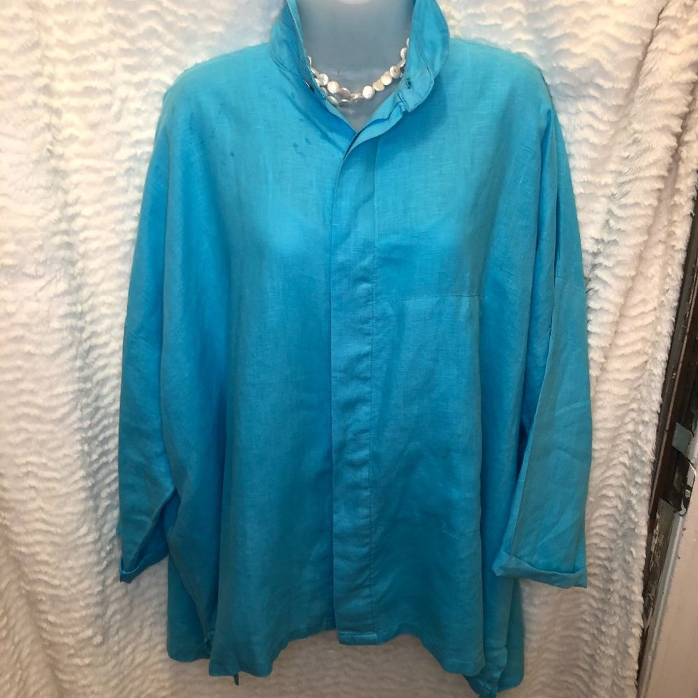 Planet Turquoise Mandarin Stand-Up Collar, One Siz